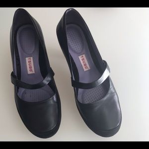 TSUBO Kolias 8038 W Black Size 8 Shoes